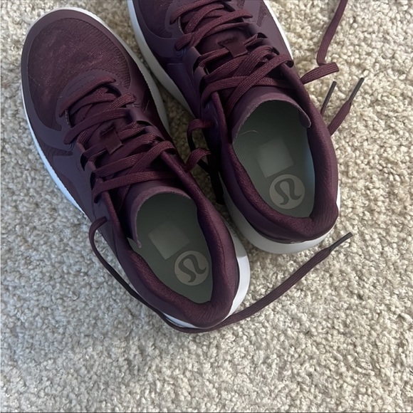 Lululemon shoes - Picture 4 of 5